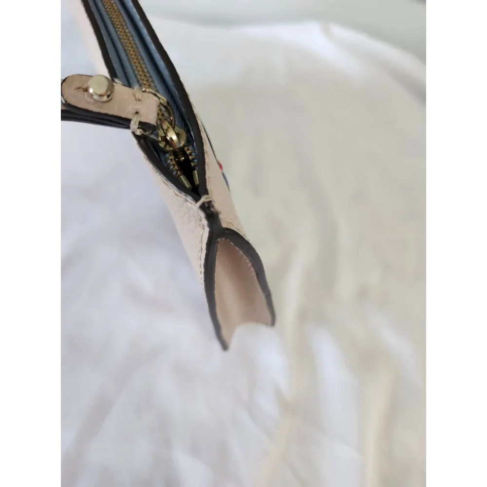 Kate Spade Beige Wristlet Clutch One Size